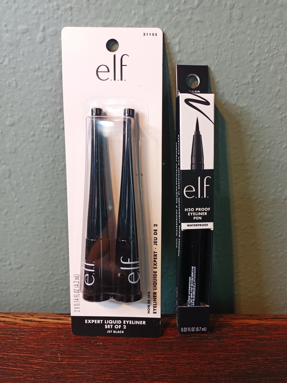 e.l.f. Expert Liquid Eyeliner Set and H2O Proof Eyeliner Pen — Black